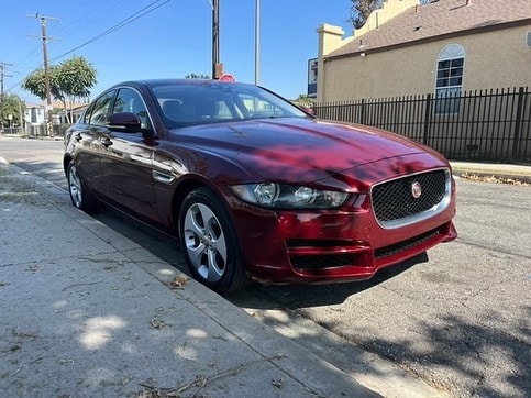 2017 Jaguar xe