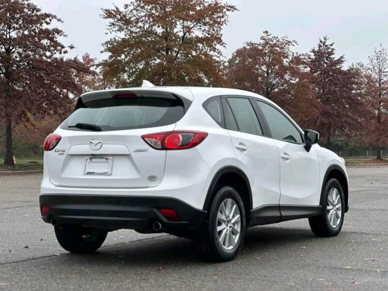 2016 Mazda CX-5 Sport SUV 4D