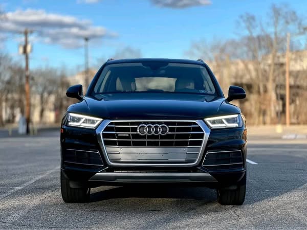 2018 Audi Q5 - Premium Plus Sport